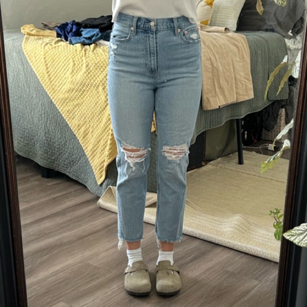 Gap Cheeky Straight Sky High Jeans